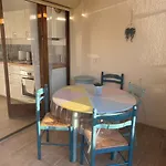 Avignon : Appartement Le In Et Off